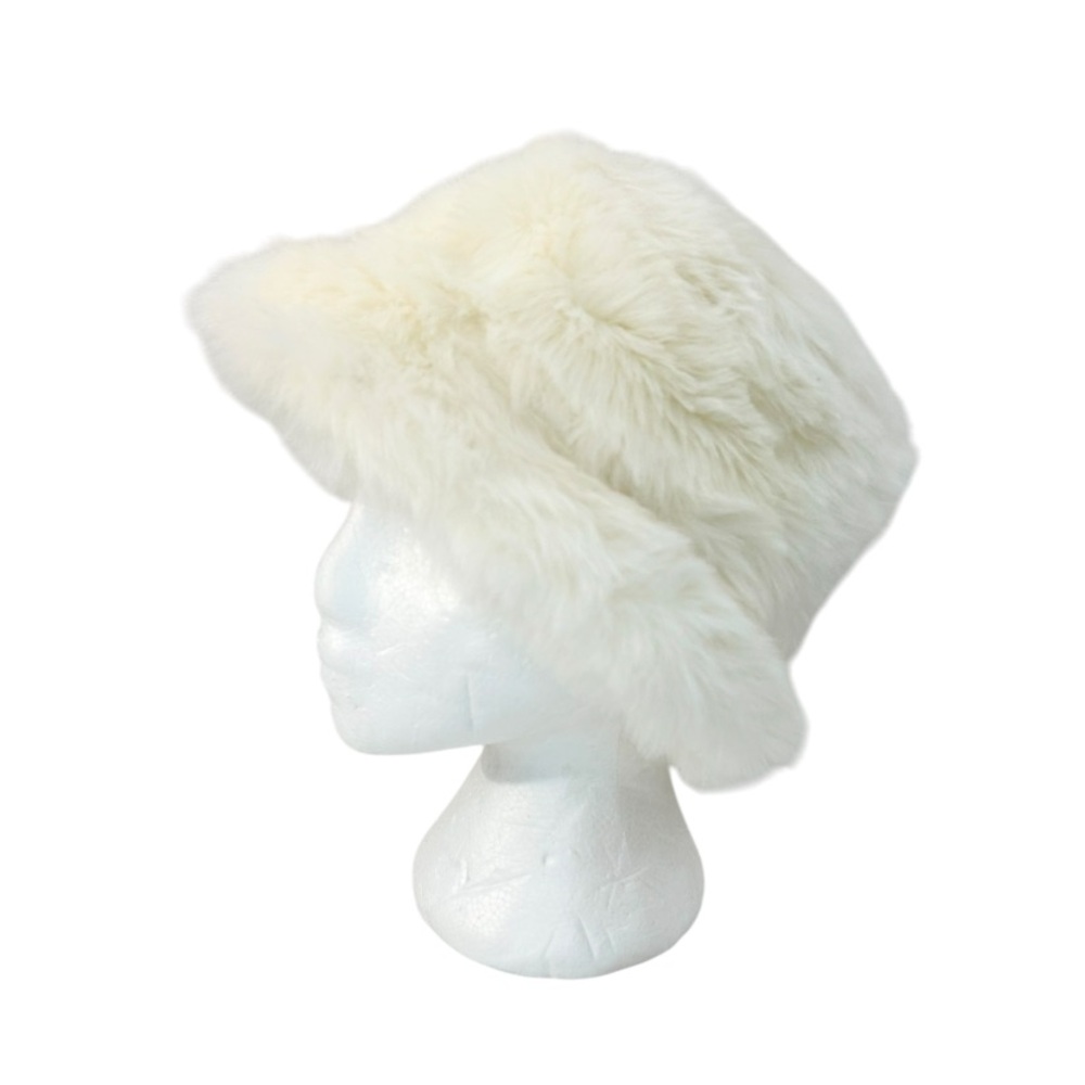 Faux Fur Bucket Hat in Cream